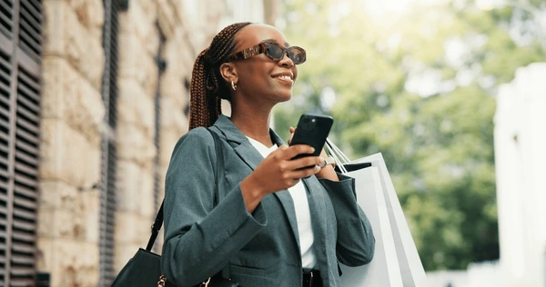 How Accessories And Bags Can Transform Your Entire Outfit